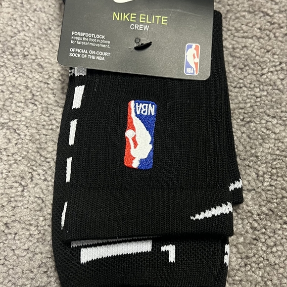 Nike Elite NBA Dri-FIT Basketball Quarter Crew Socks Black White 2 Pairs - Picture 6 of 10